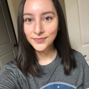 Meet your Posher, Riley